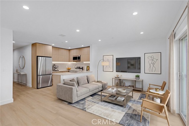 Front Image Thumbnail for CRSR26106451
