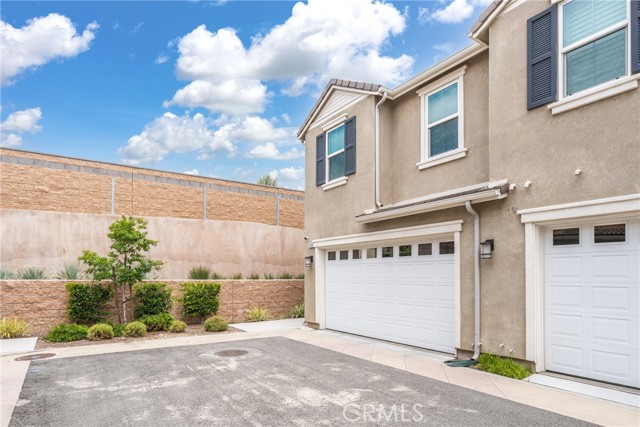 Detail Gallery Image 2 of 34 For 1749 Franklin Tree Pl, Upland,  CA 91784 - 3 Beds | 2/1 Baths