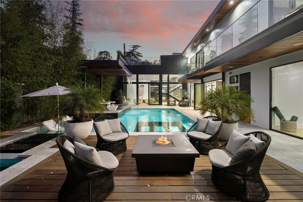 3822 Laurel Canyon BoulevardStudio City img 1