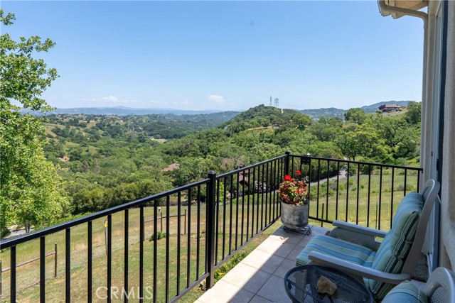 Detail Gallery Image 10 of 46 For 14600 El Monte Rd, Atascadero,  CA 93422 - 3 Beds | 2 Baths