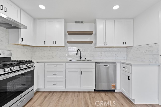 Detail Gallery Image 12 of 37 For 9352 Olive St, Fontana,  CA 92335 - 3 Beds | 2 Baths