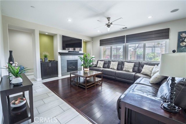 Detail Gallery Image 11 of 36 For 26407 Jean Baptiste, Moreno Valley,  CA 92555 - 5 Beds | 3/1 Baths