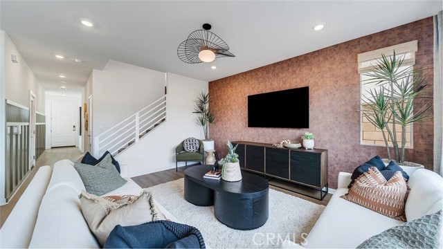 Detail Gallery Image 4 of 20 For 2654 Birdsong Privado Ave, Ontario,  CA 91761 - 4 Beds | 3 Baths
