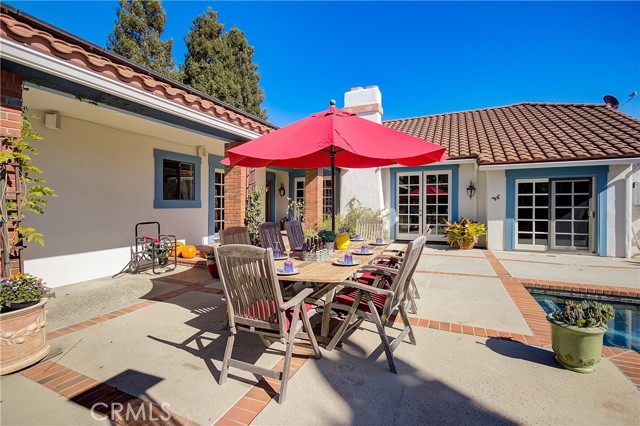 27 Misty Acres Road, Rolling Hills Estates, California 90274, 4 Bedrooms Bedrooms, ,3 BathroomsBathrooms,Residential,Sold,Misty Acres,SB21246271