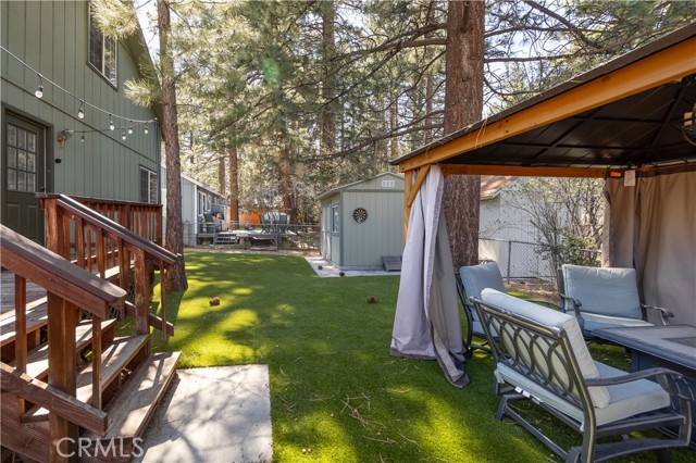 Detail Gallery Image 21 of 32 For 42824 Cedar Ave, Big Bear Lake,  CA 92315 - 4 Beds | 3 Baths
