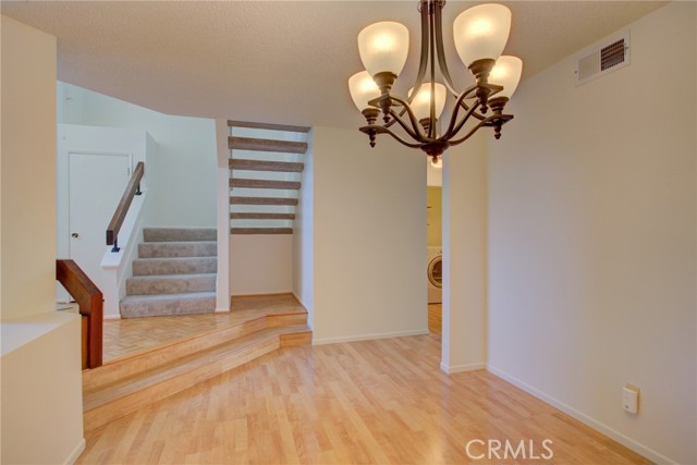 Detail Gallery Image 16 of 64 For 1220 Cobblestone Ln, Santa Maria,  CA 93454 - 3 Beds | 2/1 Baths