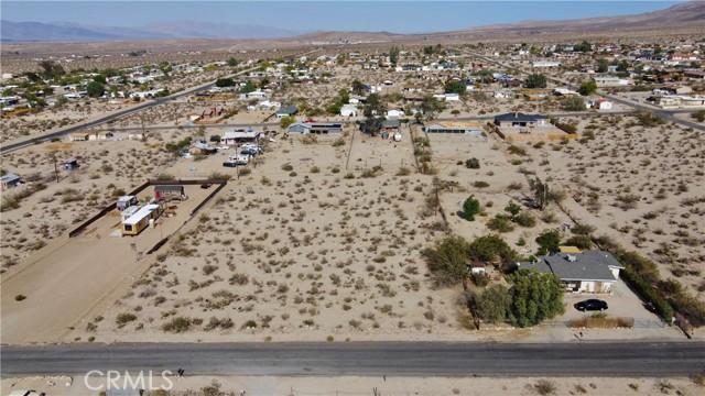 Detail Gallery Image 3 of 24 For 7401 N Star Ave, Twentynine Palms,  CA 92277 - – Beds | – Baths