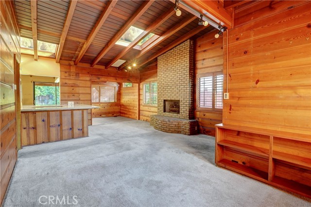 Detail Gallery Image 3 of 24 For 14813 Hartsook, Sherman Oaks,  CA 91403 - 2 Beds | 2 Baths