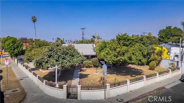 14345 Chase St, Panorama City, CA 91402