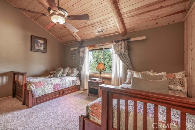 625 Cedar Glen Drive, Big Bear City CA: https://media.crmls.org/medias/efa47dc6-7fe7-47b1-8324-9ca6f085c71d.jpg