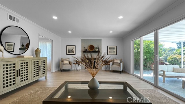 Detail Gallery Image 6 of 34 For 969 Adelante, Los Angeles,  CA 90042 - 4 Beds | 3 Baths