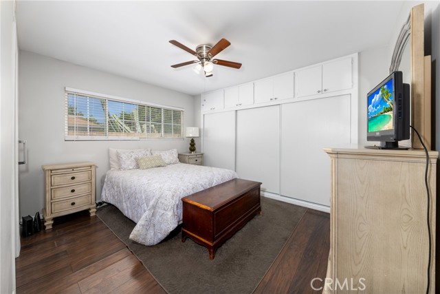 261 E Fig Avenue, Monrovia CA: https://media.crmls.org/medias/efa4cbf2-84b8-44f0-b222-b071953877f2.jpg