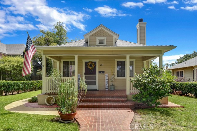 2364 6th Street, La Verne CA: https://media.crmls.org/medias/efa50ba2-1cb7-449b-86c8-1f39e113b97c.jpg