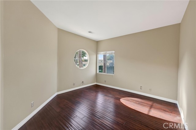 Detail Gallery Image 25 of 47 For 152 Terraza Ct, Costa Mesa,  CA 92627 - 3 Beds | 2/1 Baths