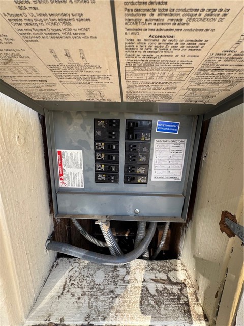 Detail Gallery Image 32 of 33 For 22138 Cantlay, Canoga Park,  CA 91303 - 2 Beds | 1 Baths