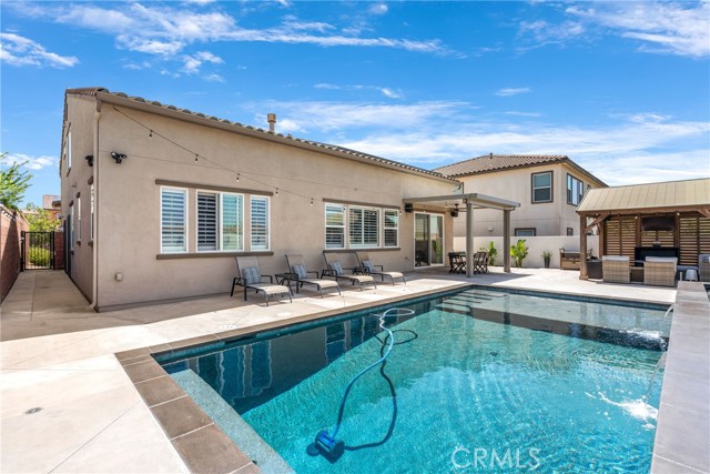 Detail Gallery Image 42 of 55 For 4886 Cloudcrest Way, Fontana,  CA 92336 - 4 Beds | 3/2 Baths