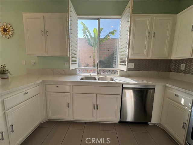 Detail Gallery Image 14 of 51 For 16160 Chadwick Ct, Chino Hills,  CA 91709 - 4 Beds | 2/1 Baths