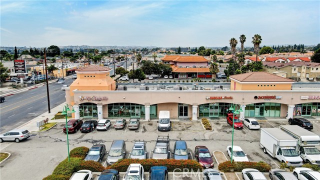 9661 Garvey Avenue, South El Monte, California 91733, ,Commercial Lease,For Rent,9661 Garvey Avenue,CRAR24042694