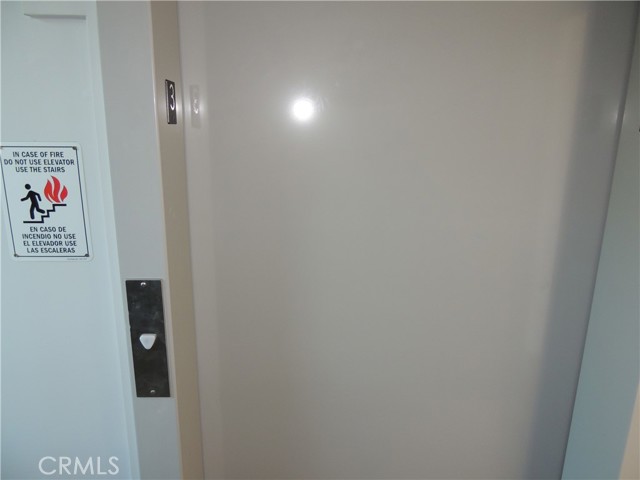 Detail Gallery Image 10 of 14 For 22735 Del Valle St #5,  Woodland Hills,  CA 91364 - 2 Beds | 1 Baths