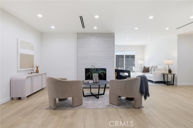 Detail Gallery Image 6 of 46 For 9651 Comanche, Chatsworth,  CA 91311 - 3 Beds | 2 Baths