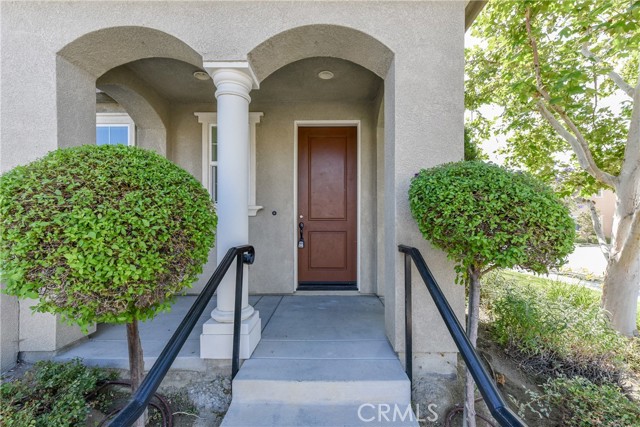 Detail Gallery Image 5 of 52 For 6120 Rosewood Way Dr, Corona,  CA 92880 - 4 Beds | 3 Baths