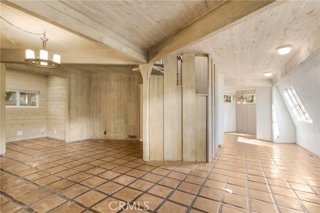Detail Gallery Image 10 of 28 For 1108 Keller Way, Laguna Beach,  CA 92651 - 3 Beds | 3/1 Baths