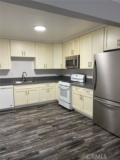 Detail Gallery Image 25 of 61 For 1129 W 10th St, San Pedro,  CA 90731 - – Beds | – Baths