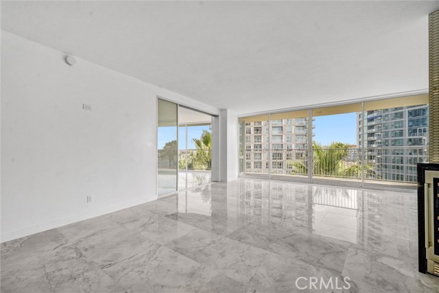 Detail Gallery Image 3 of 43 For 700 E Ocean Bld #1103,  Long Beach,  CA 90802 - 1 Beds | 1/1 Baths