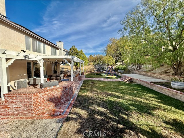 Detail Gallery Image 29 of 33 For 22602 Vasquez Rock Ct, Saugus,  CA 91350 - 5 Beds | 3 Baths