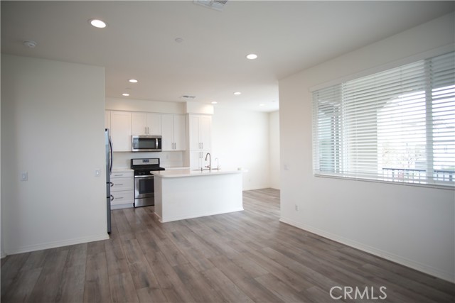 11125 Legion, El Monte CA: https://media.crmls.org/medias/efac1ea9-23f2-4468-a921-c21a7d95784e.jpg