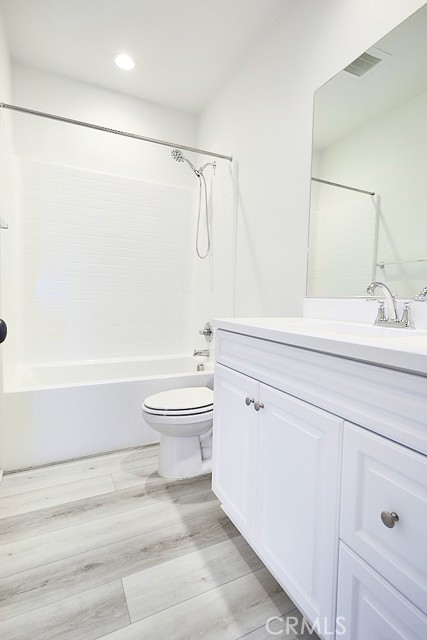 Efac4a68 07ca 42cc 9319 3d0614c8e2b0