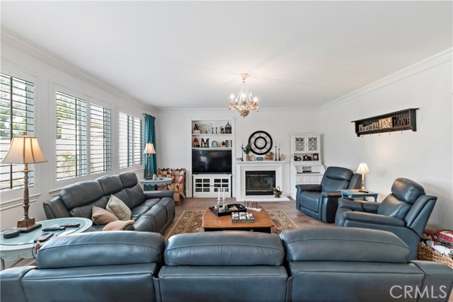 23556 Kathryn Street, Murrieta CA: https://media.crmls.org/medias/efac8186-76ef-4819-aeed-fa75b14ef4bd.jpg