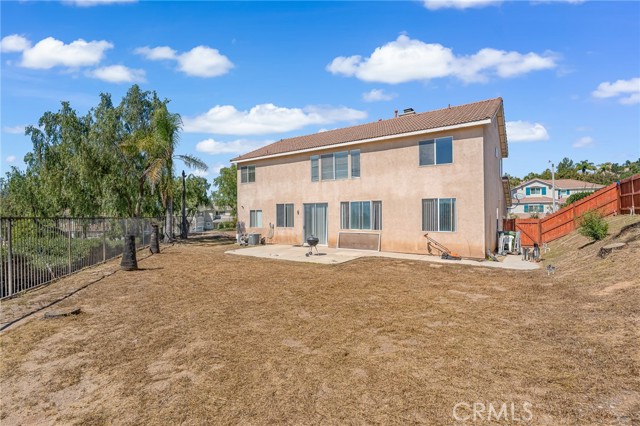 Detail Gallery Image 40 of 41 For 1070 Mandevilla Way, Corona,  CA 92879 - 3 Beds | 3/1 Baths