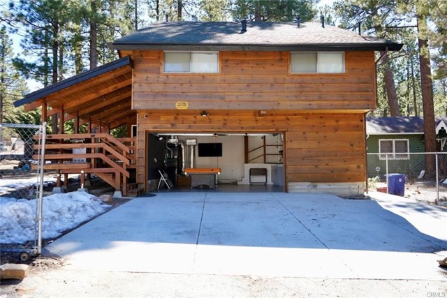 Detail Gallery Image 2 of 39 For 340 E Mojave Bld, Big Bear City,  CA 92314 - 3 Beds | 2 Baths