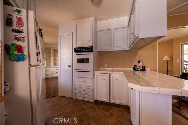 Detail Gallery Image 12 of 25 For 4095 Fruit St #127,  La Verne,  CA 91750 - 2 Beds | 2 Baths