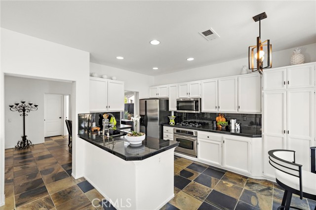 28 Mykonos, Laguna Niguel CA: https://media.crmls.org/medias/efad7643-bd44-49ed-997c-d8173597fa32.jpg