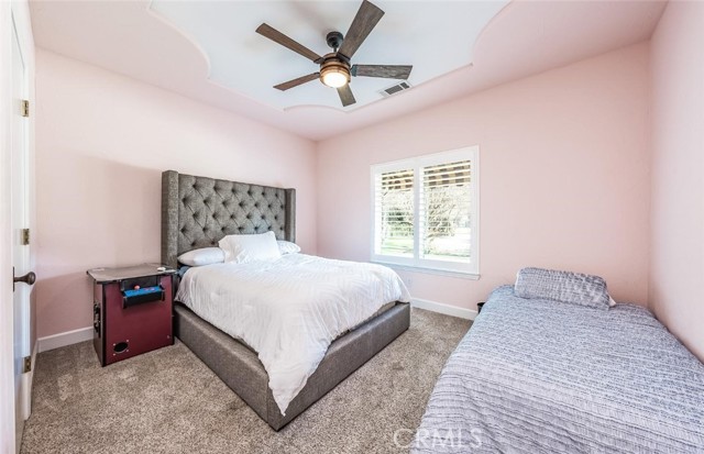 9172 Frontier Street, Hanford CA: https://media.crmls.org/medias/efae0c5b-ca4e-48e1-9955-f356753afb3d.jpg