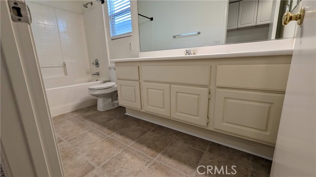 Detail Gallery Image 14 of 25 For 15704 Danbury, Chino Hills,  CA 91709 - 3 Beds | 3 Baths