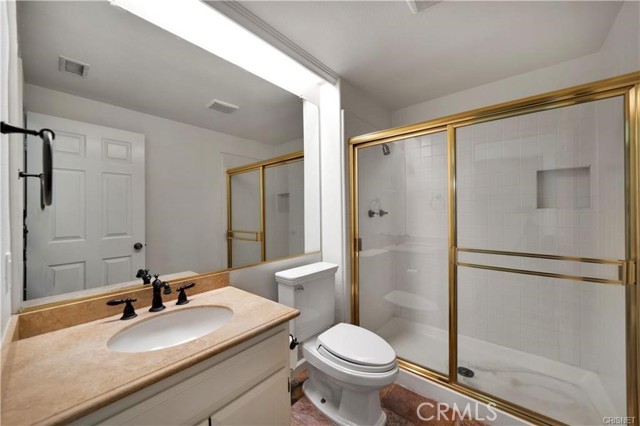 3955 Poppyseed Place, Calabasas CA: https://media.crmls.org/medias/efaea6b8-e8bb-4e06-8ac6-9090dfb0151d.jpg