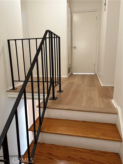Detail Gallery Image 5 of 9 For 21 Scottsdale, Carson,  CA 90745 - 3 Beds | 2 Baths