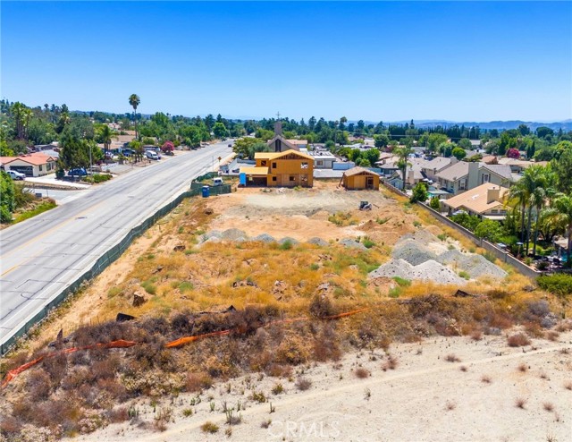 11570 Bryant Street, Yucaipa CA: https://media.crmls.org/medias/efaf37c2-2f66-4631-9b45-42b12d32ef70.jpg