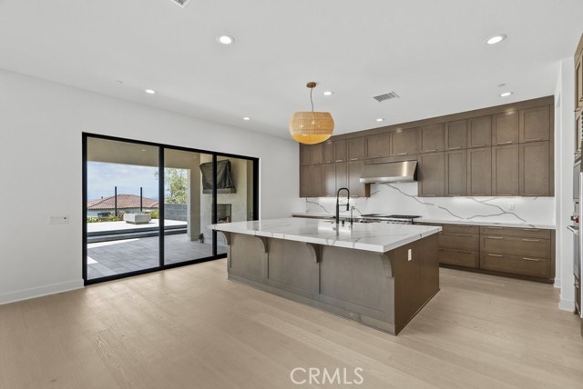 20434 W Albion Way, Porter Ranch CA: https://media.crmls.org/medias/efafabb1-5ef7-45a4-aceb-0323c3608cbf.jpg