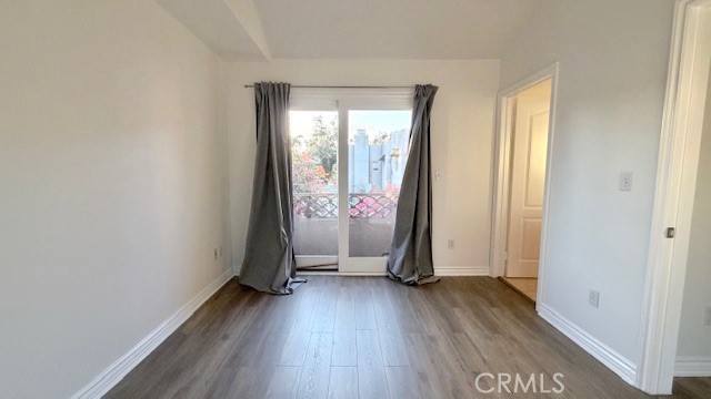 Detail Gallery Image 8 of 17 For 448 S Oak Knoll Ave #6,  Pasadena,  CA 91101 - 2 Beds | 3 Baths