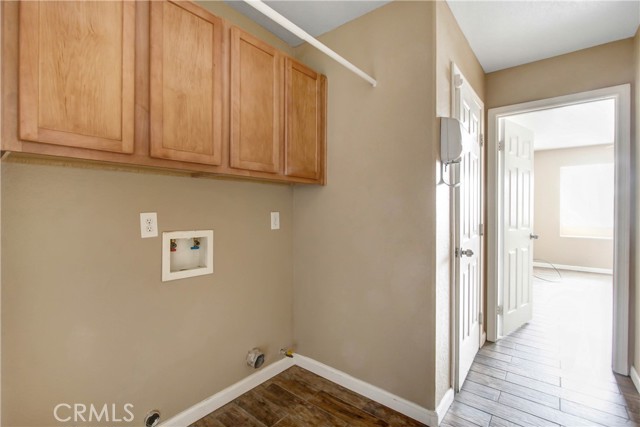 Image 18 of 20 For 15514 Avenida Manzana