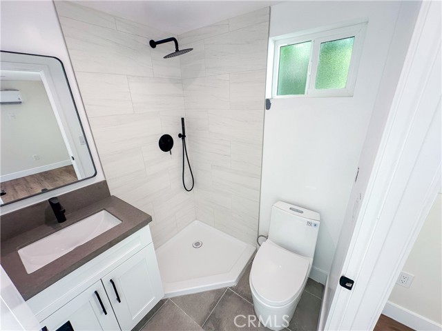 Front Image Thumbnail for CRPW26143467