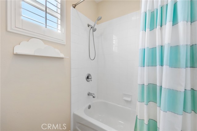 Detail Gallery Image 52 of 68 For 22229 Evening Star Ct, Saugus,  CA 91390 - 6 Beds | 5 Baths