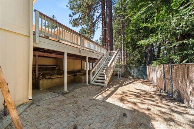 31686 Luring Pines Circle, Running Springs, CA 92382