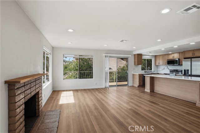 Detail Gallery Image 10 of 43 For 22082 Loch Lomond Dr, Canyon Lake,  CA 92587 - 2 Beds | 2 Baths