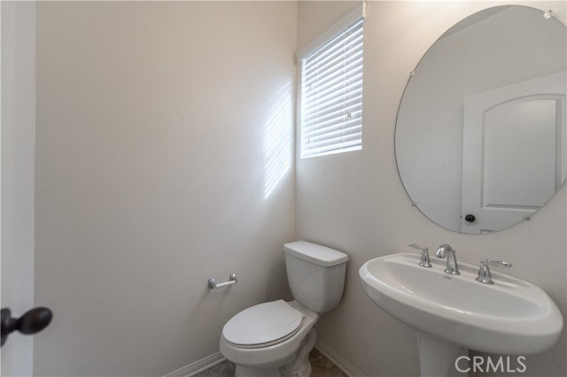 Detail Gallery Image 20 of 53 For 14480 Arctic Fox Ave, Corona,  CA 92880 - 6 Beds | 4/1 Baths