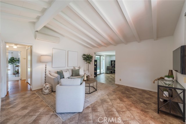 Detail Gallery Image 10 of 47 For 934 N Maple, Anaheim,  CA 92801 - 3 Beds | 1/1 Baths